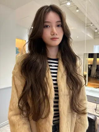 ロング カラー SIKI yuuna レイヤーカット🪽のヘアスタイル