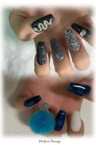 ネイル MHR nailのネイルデザイン