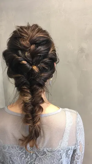 セミロング ヘアアレンジ 伊藤 いほみのマツエク・マツパデザイン