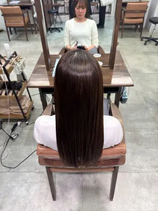 ロング Unami ／RIKUのヘアスタイル