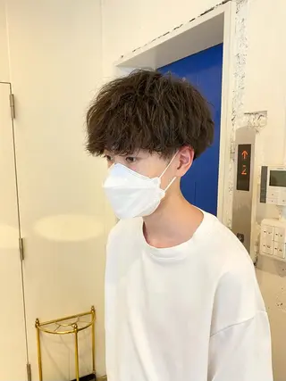 ショート パーマ メンズ JINKIメンズ特化 メンズカットパーマのヘアスタイル
