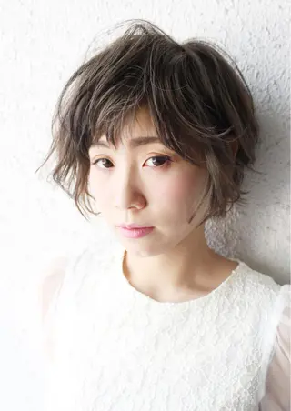 ショート 桑名 淳のヘアスタイル