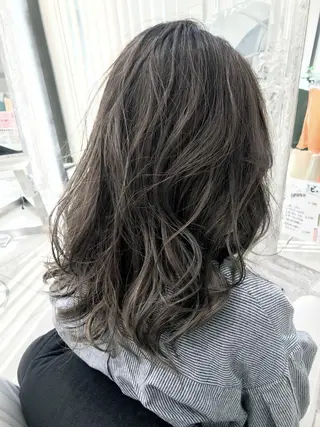 ミディアム カラー 田中 慎也のヘアスタイル