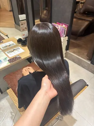 ロング カラー konomi✧︎*。 ／暖色艶カラー🍒‎のヘアスタイル