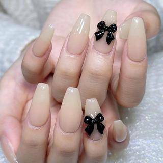 ネイル Queens テイのネイルデザイン