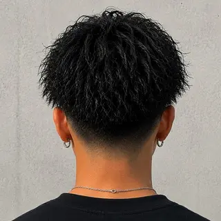 パーマ メンズ メンズ特化カットパー マカラー坂田柊のヘアスタイル
