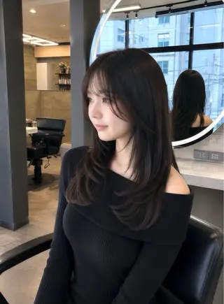セミロング 髪質改善🫧 タイキのヘアスタイル