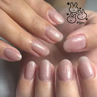 ネイル Plüm 実李のネイルデザイン