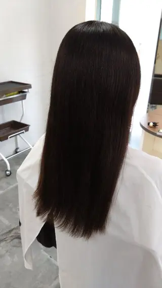 ロング 有賀 ちかのヘアスタイル