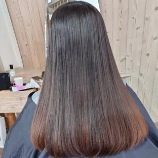 ロング ナカヤマ ヒロトのヘアスタイル