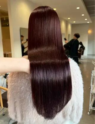 ロング Cerc 🩵まかな🩵のヘアスタイル