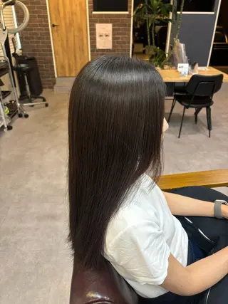 ロング ✨髪質改善カラー✨ ストレート☔脇田のヘアスタイル