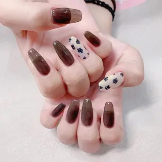 ネイル バニーアイズ ネイル ニューオータニ博多店のネイルデザイン