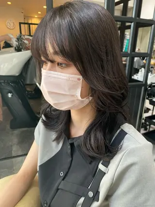 ミディアム カラー 似合う髪型見つけます AYAKAのヘアスタイル