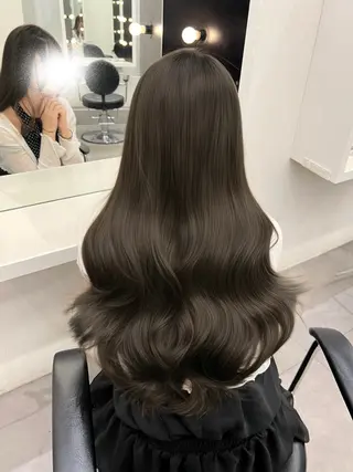 ロング しゅういち/赤み消し カラー特化のヘアスタイル