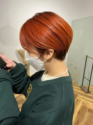 ショート カラー ヘアアレンジ lani ブリーチ /ダブルカラーのヘアスタイル
