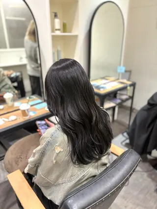 ロング カラー nijika/ カラーリスト🫧のヘアスタイル