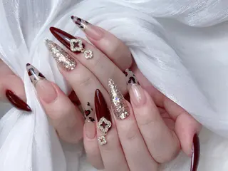 ネイル 🎀M nails✨ ビューティーのネイルデザイン