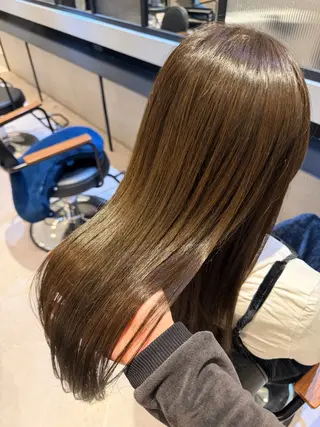 セミロング カラー オリーブカラー🫒/ ハッシュカット/みゆのヘアスタイル