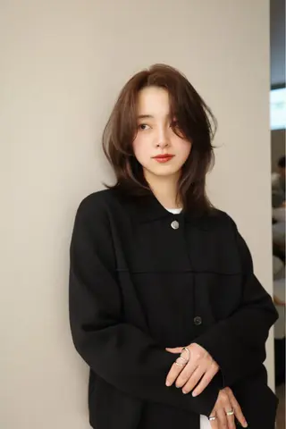 ミディアム 無料カット/ ミディアム特化 日向のヘアスタイル