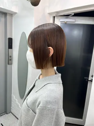 ミディアム 柏木 理那のヘアスタイル