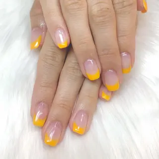 ネイル リスブラン🌱 IKUMIのネイルデザイン