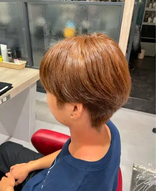 カラー 加藤 菜月のヘアスタイル