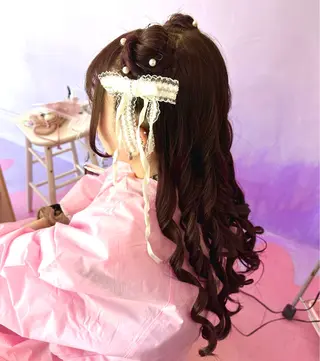 ロング ヘアアレンジ ♮やっしー♮ 🌈派手髪🌈のヘアスタイル
