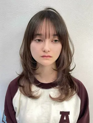 ロング レイヤーカット TENSHOのヘアスタイル