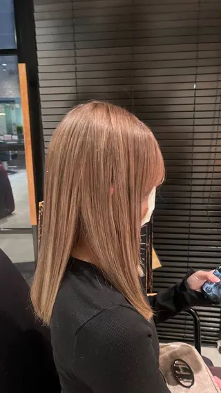 ミディアム カラー 田中 美月のヘアスタイル