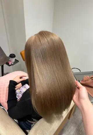 カラー ブリーチカラー/茨木 𝙨𝙖𝙠𝙞💚のヘアスタイル
