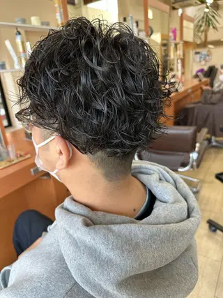 パーマ メンズ 長嶋 康平のヘアスタイル