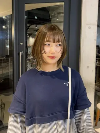 ミディアム カラー ショート/コテ巻き風 kanohaのヘアスタイル