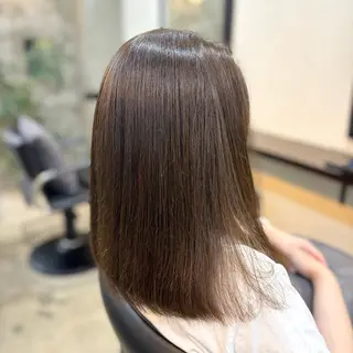 セミロング カラー 艶髪‎カラー🤍 RIKAのヘアスタイル