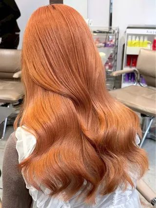 ロング ハイトーン✨ ゆり🫧のヘアスタイル