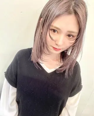 ミディアム カラー Rune シュトウダイチのヘアスタイル
