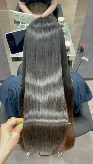 ロング CYNTHIADUE 店長| IRISUのヘアスタイル