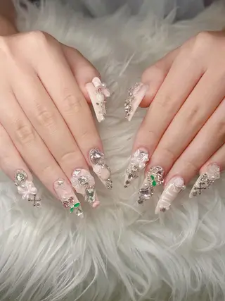 ネイル Lee Nailsのネイルデザイン