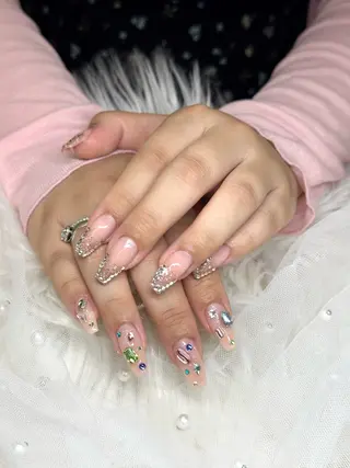 ネイル LUCAS 千葉 AOI💅🏾💕のネイルデザイン
