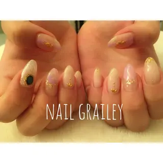 ネイル Grailey nail salonのネイルデザイン