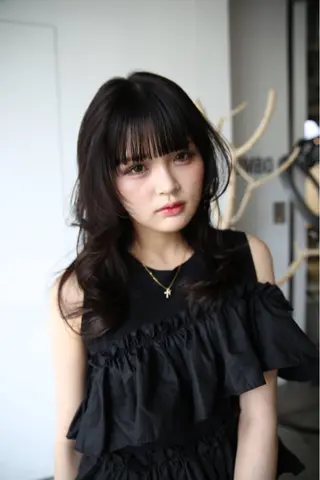 ミディアム 🎀抜け感ナチュラル 🎵asuna🪽のヘアスタイル