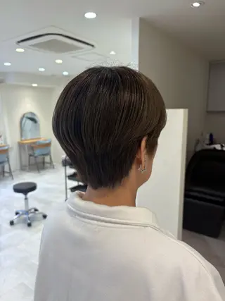 ショート 佃 風子のヘアスタイル