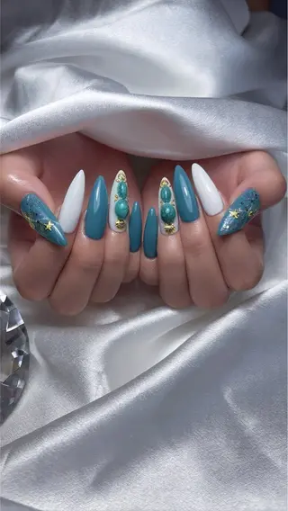 ネイル Kayo 💅のネイルデザイン