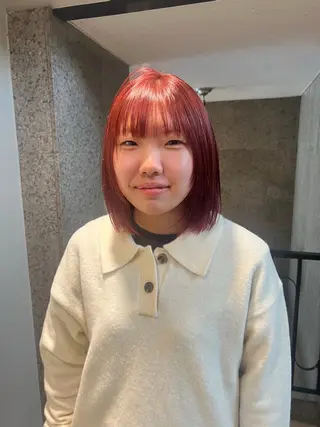 ミディアム カラー 塚本 希来のヘアスタイル