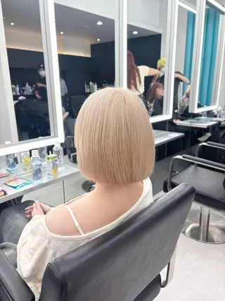 ショート カラー TACE AYANOのヘアスタイル