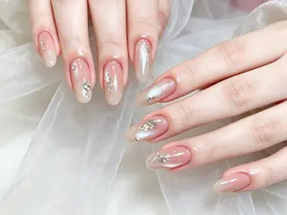 ネイル Tongtong Nail Salonのネイルデザイン