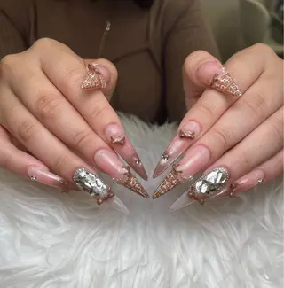 ネイル Nie Nail Shinokuboのネイルデザイン