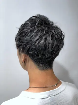 ショート カラー メンズ 中野 竜介のヘアスタイル