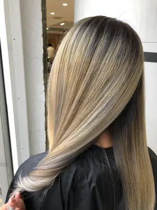 ロング カラー welring hair salonのヘアスタイル