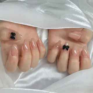 ネイル CeCeGarden ✨️キラキラワンホンのネイルデザイン